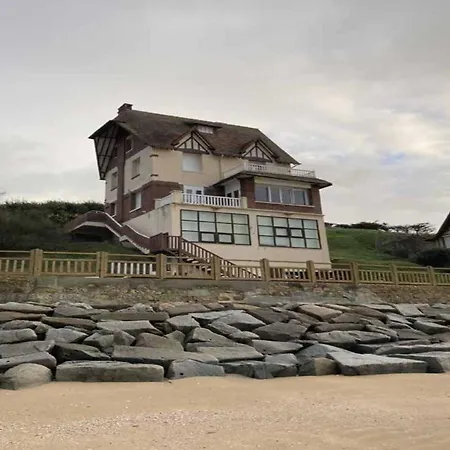 The Benervilloise With Its Feet In The Water Villa Benerville-sur-Mer