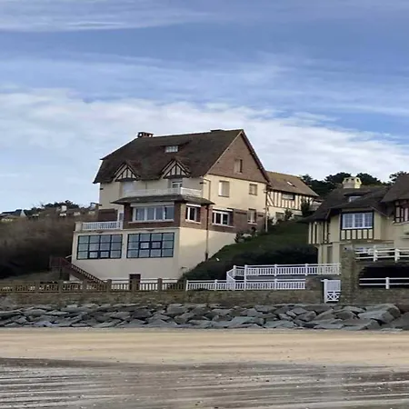 Villa The Benervilloise With Its Feet In The Water